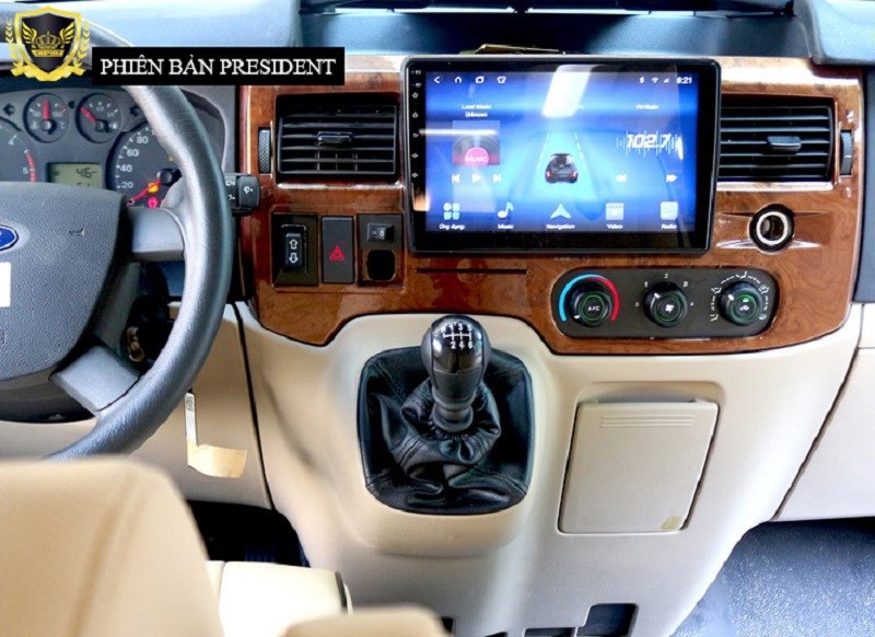 khoan tài xế xe limousine