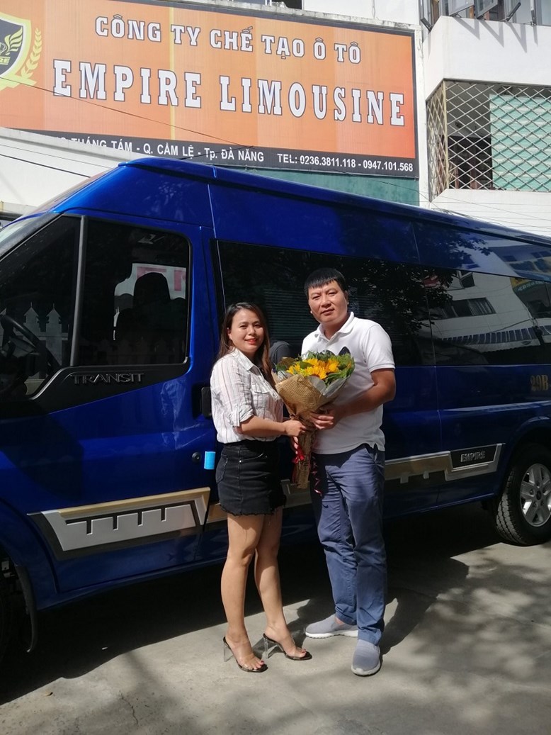 mua xe limousine