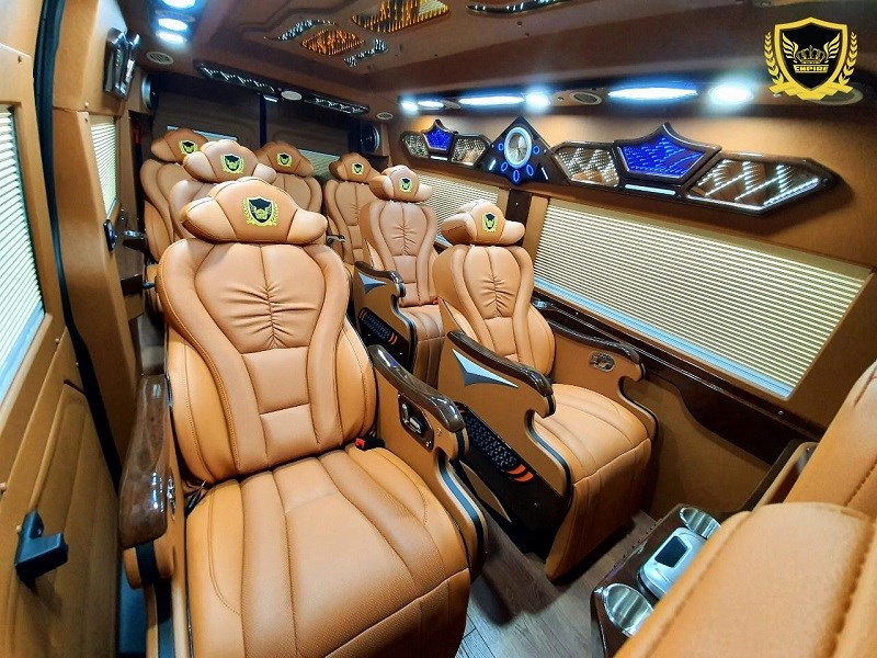 chết tạo nội thất xe limousine