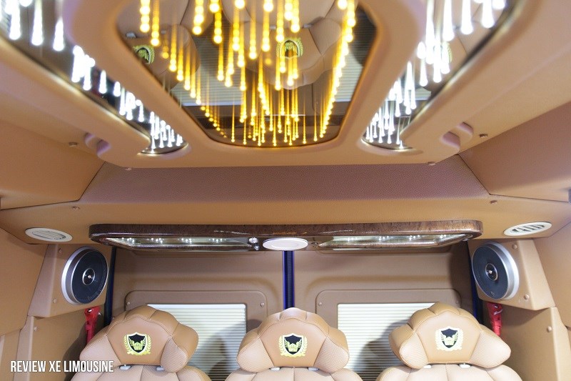 trải nghiệm đen xe limousine transit